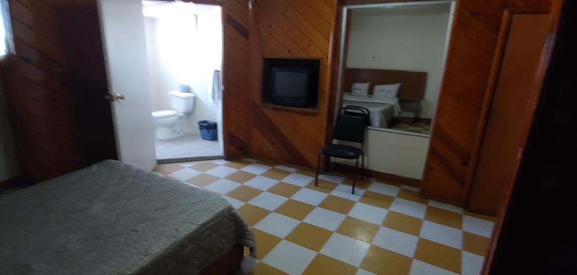 Hotel Frontera Baja Mexicali Kültér fotó